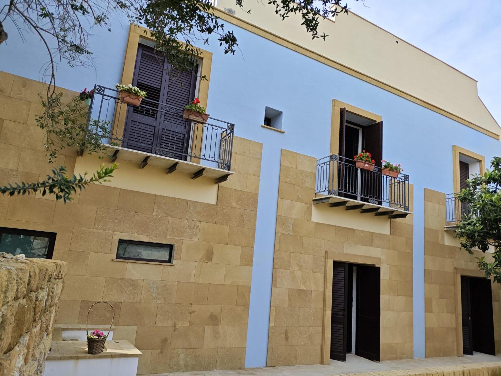 Villa Amoroso - Ospitalita Mediterranea Agrigento Buitenkant foto