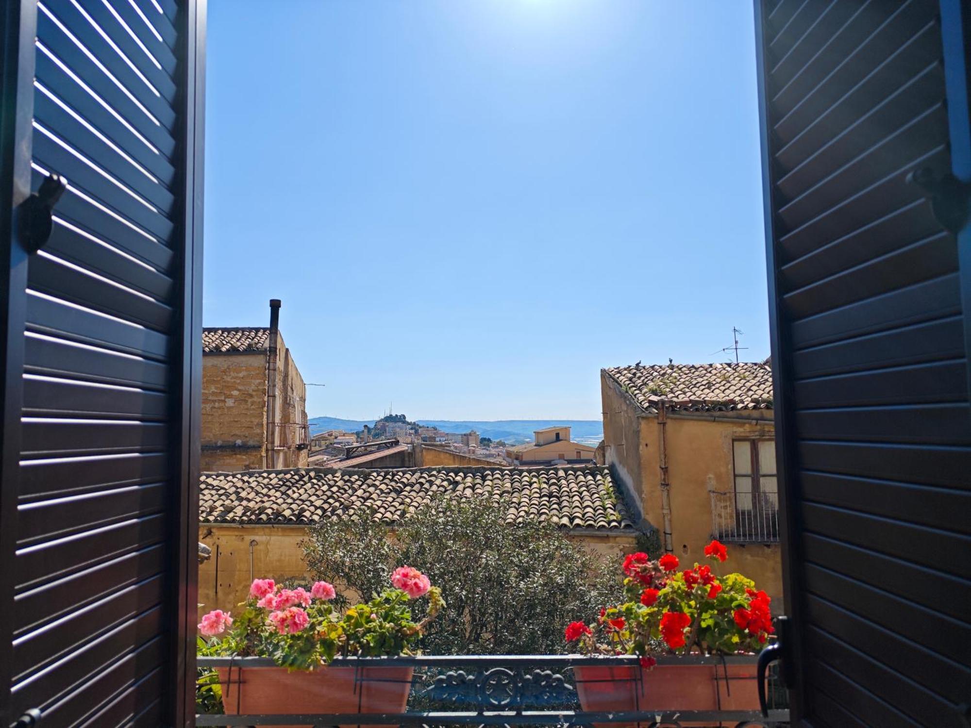 Villa Amoroso - Ospitalita Mediterranea Agrigento Buitenkant foto